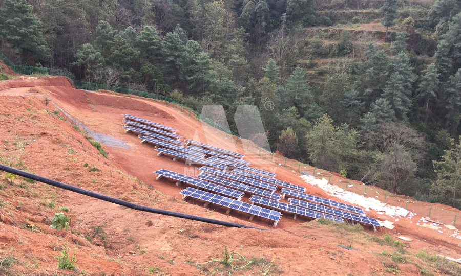 2017.中國(guó).云南玉溪太陽(yáng)能水泵